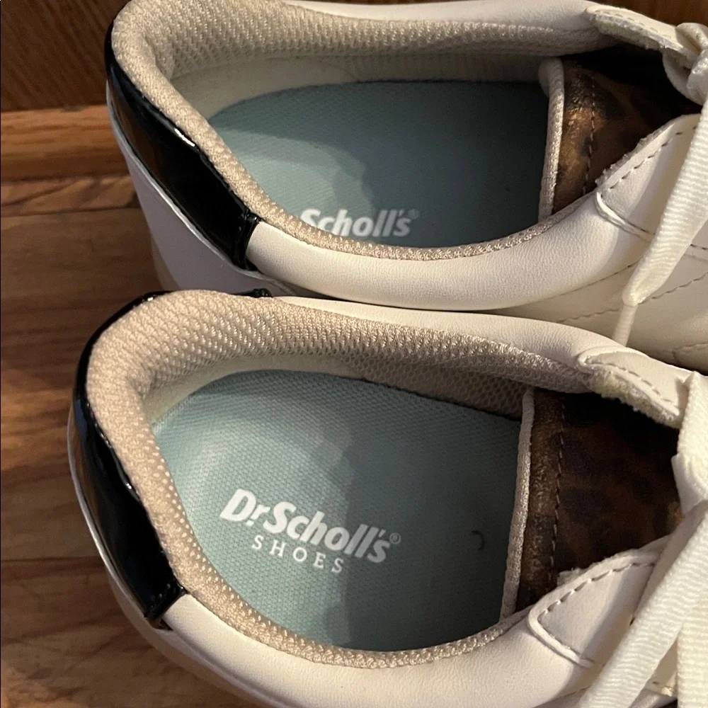 Dr. Scholl’s Size 9 Madison Lace Ivory Vegan Sneakers Leopard Accent Nonskid EUC